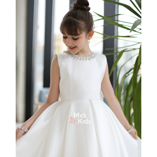 صورة فستان سهرة ميكادو فاخر | ذيل مرصع وقصة ظهر مميزة مع فيونكة - m3778